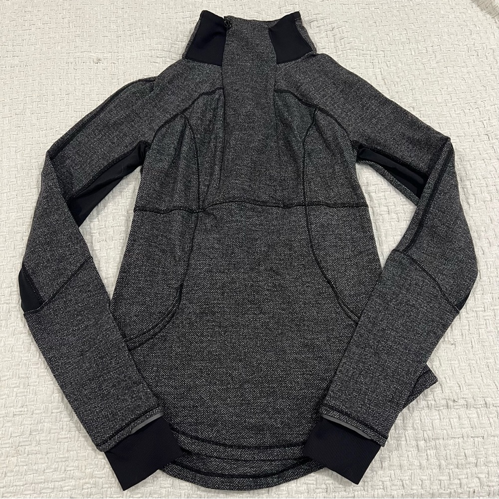 Lululemon Base Runner 1/2 Zip Heathered Herringbone Black Size 2